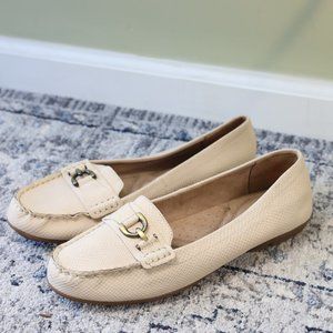 Naturalizer N5 Comfort Creme Loafers with Gold Buckle